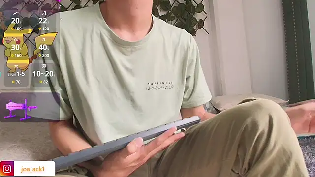 Levii Ackermann online show from 02.10.25