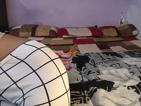 Freya nia online show from 01.15.25