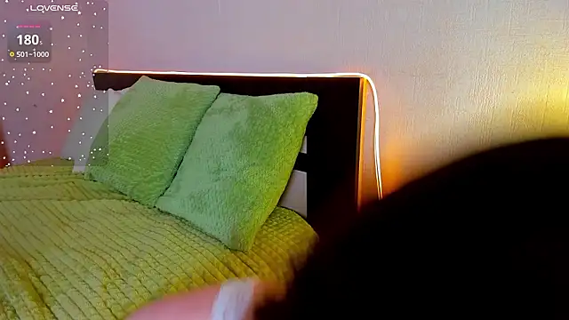 Snapshot of lexxxxxxi chatting on 02.02.26 lexxxxxxi online show from 02.02.26