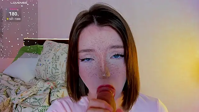 Snapshot of lexxxxxxi chatting on 02.23.26 lexxxxxxi online show from 02.23.26