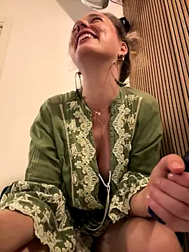 LexyGold online show from 10.03.25