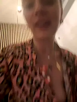 LexyGold online show from 10.25.25