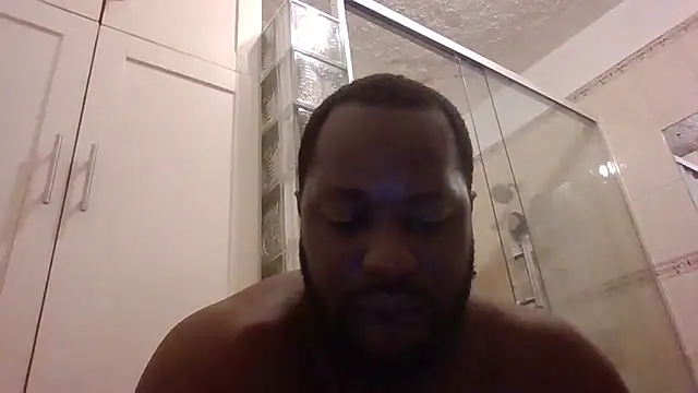 Bighood T online show from 06.25.26