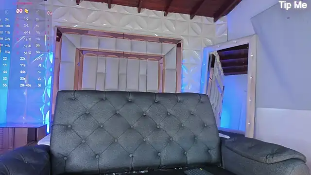 nicole cooper   online show from 10.28.25