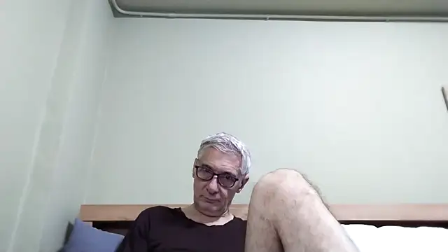 Snapshot of BIGUNCUTHARDCOCK chatting on 11.07.25 BIGUNCUTHARDCOCK online show from 11.07.25