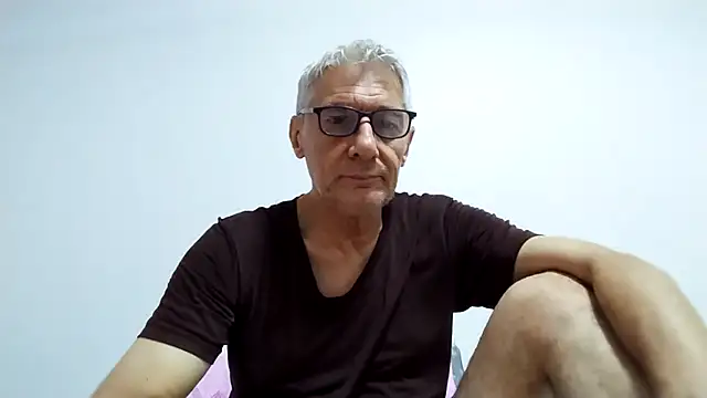 BIGUNCUTHARDCOCK online show from 04.29.26