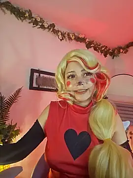 Snapshot of loIijanne chatting on 02.14.25 loIijanne online show from 02.14.25