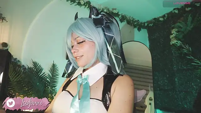 Snapshot of loIijanne chatting on 03.05.25 loIijanne online show from 03.05.25