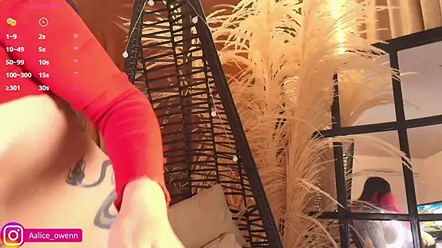 Aliceowenn online show from 02.21.25