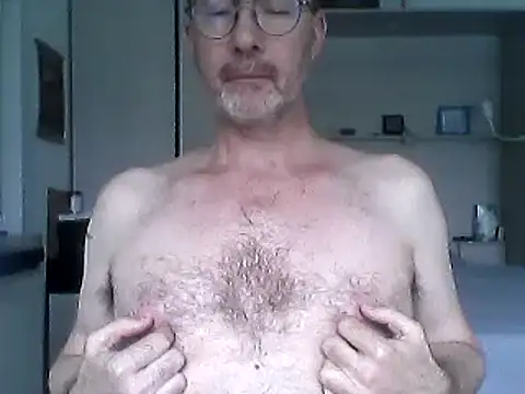 Snapshot of Lolodamour72 chatting on 05.14.26 Lolodamour72 online show from 05.14.26