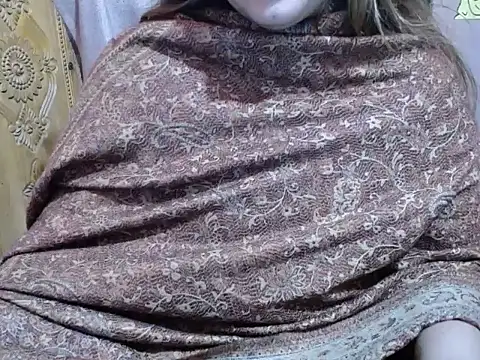 Snapshot of SohanaSabaSexy chatting on 01.04.25 SohanaSabaSexy online show from 01.04.25