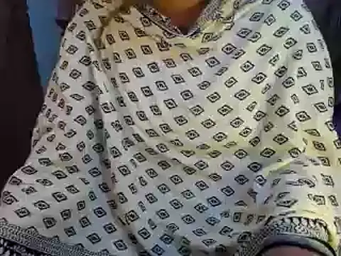 Snapshot of SohanaSabaSexy chatting on 02.10.25 SohanaSabaSexy online show from 02.10.25