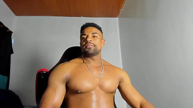 Snapshot of estebanlobo- chatting on 09.27.25 estebanlobo- online show from 09.27.25