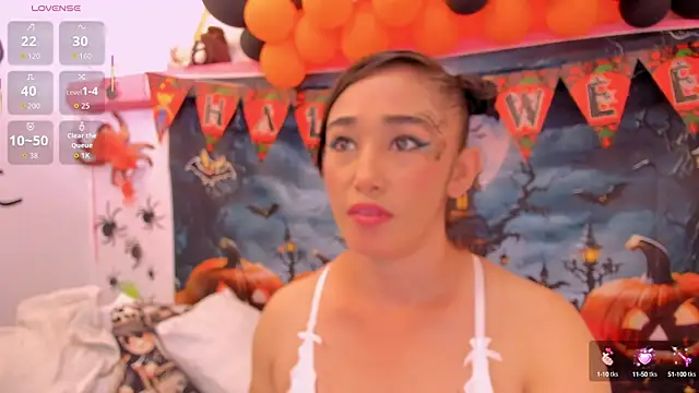 charlotte-11 online show from 10.16.25