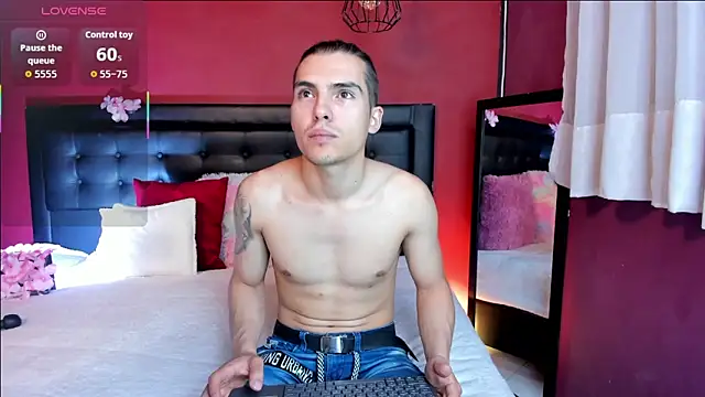  Tattoo Couple online show from 11.08.25