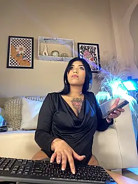 Snapshot of Sweetie_Arianna chatting on 02.01.26 Sweetie Arianna online show from 02.01.26