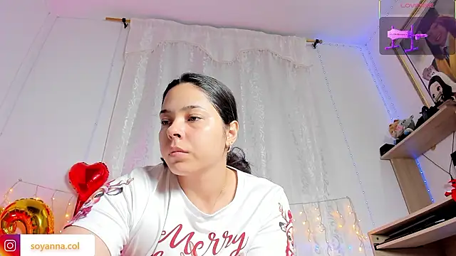 Snapshot of daarklover chatting on 02.17.26 daarklover online show from 02.17.26