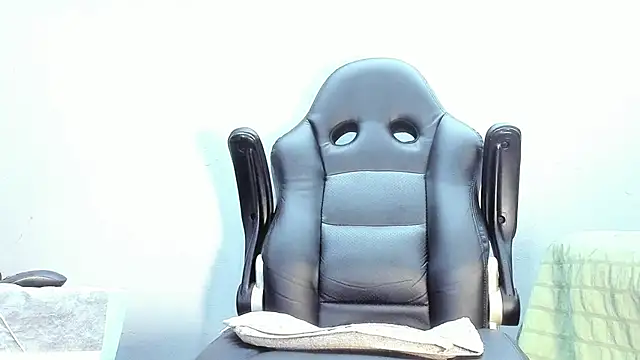 Dancelwashington online show from 10.15.25