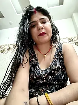 Snapshot of Husnpari20 chatting on 03.07.25 Husnpari20 online show from 03.07.25