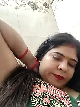 Snapshot of Husnpari20 chatting on 12.01.25 Husnpari20 online show from 12.01.25