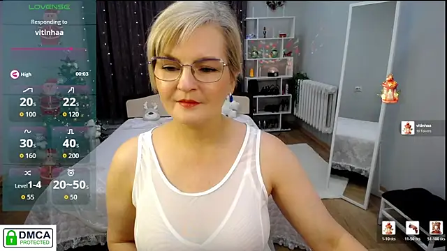 BlondeBrilliant7 online show from 12.21.25