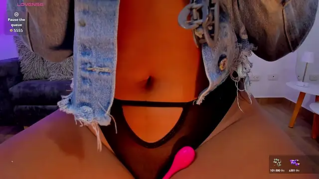 amandaconner online show from 10.21.25