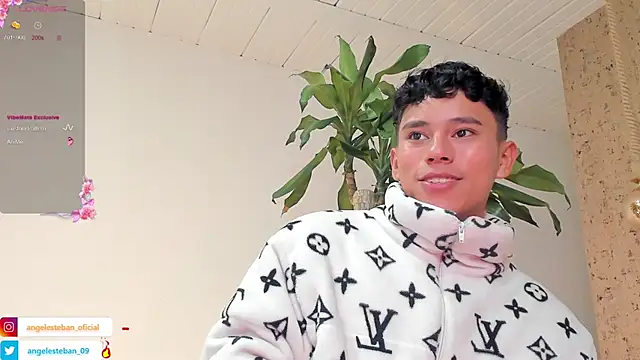 Angel esteban fx online show from 03.13.25