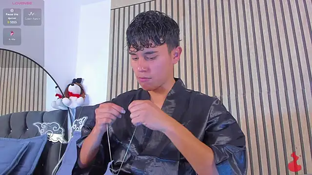 Snapshot of Angel_esteban_fx chatting on 03.13.26 Angel esteban fx online show from 03.13.26