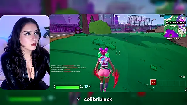 Snapshot of freya_bella_ chatting on 11.27.25 freya bella online show from 11.27.25