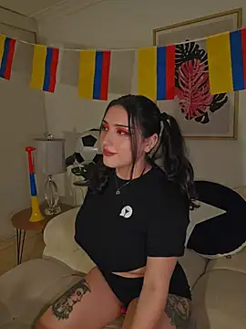 Snapshot of freya_bella_ chatting on 06.26.26 freya bella online show from 06.26.26