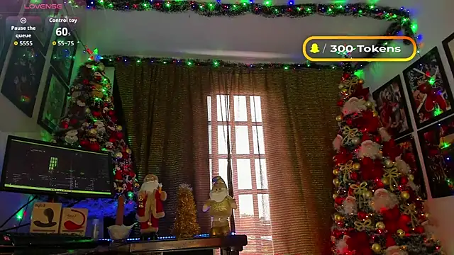 Romynahotx online show from 12.20.25