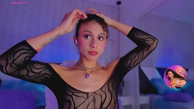 MiissCharlotte online show from 10.31.25