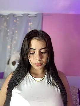 Snapshot of hannacruzsj chatting on 12.19.25 hannacruzsj online show from 12.19.25