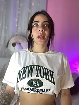 Snapshot of hannacruzsj chatting on 01.08.26 hannacruzsj online show from 01.08.26