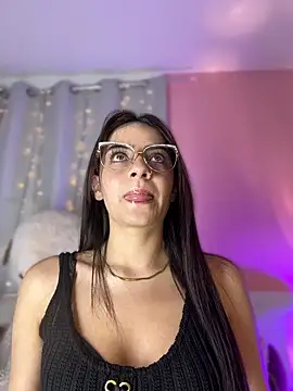 Snapshot of hannacruzsj chatting on 01.13.26 hannacruzsj online show from 01.13.26