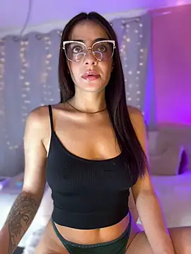 Snapshot of hannacruzsj chatting on 01.14.26 hannacruzsj online show from 01.14.26