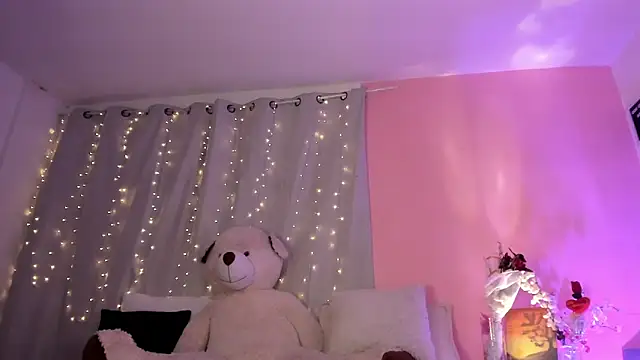 Snapshot of hannacruzsj chatting on 03.10.26 hannacruzsj online show from 03.10.26