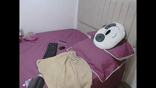 Stepmom slut 50 online show from 09.13.25