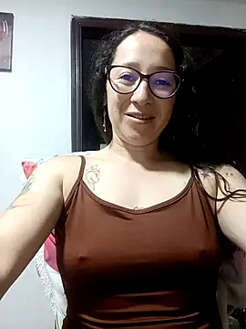 emilypoppy3 online show from 09.22.25