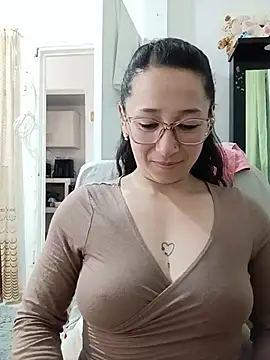 emilypoppy3 online show from 07.03.26