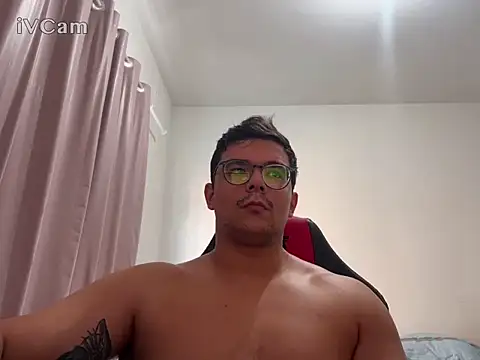 Snapshot of Thickdick6905 chatting on 04.06.26 Thickdick6905 online show from 04.06.26