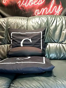 Melody87 online show from 03.20.25