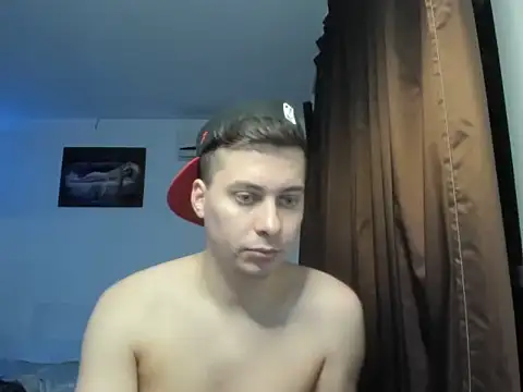 Snapshot of Dreamboy24 chatting on 01.18.26 Dreamboy24 online show from 01.18.26