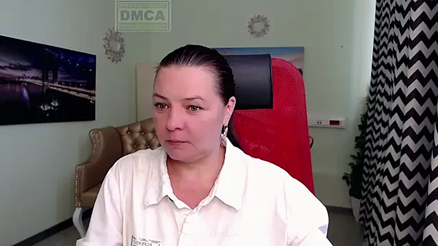 Snapshot of Lily_flower7 chatting on 05.20.26 Lily flower7 online show from 05.20.26