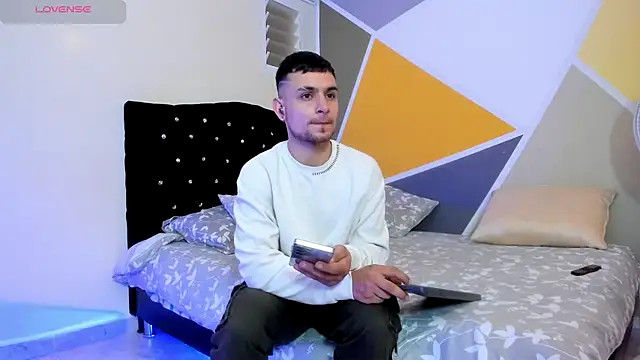 Aron-santoro online show from 09.20.25