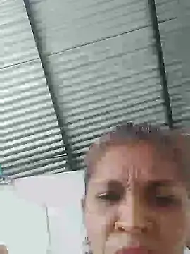 soltrinidad online show from 02.22.25