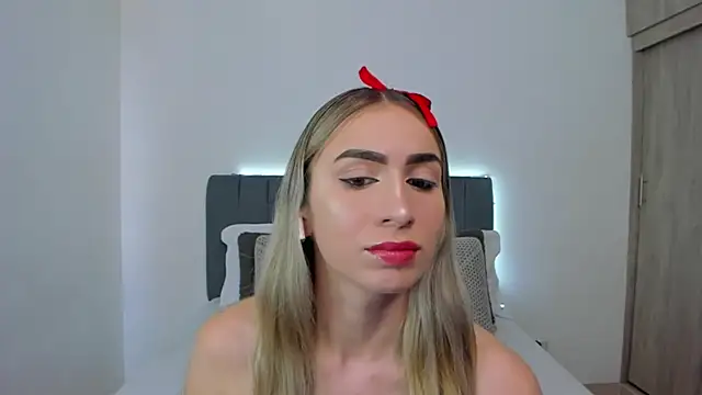 im sarah34 online show from 04.28.26