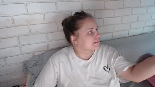 Crazyy girl  online show from 10.09.25