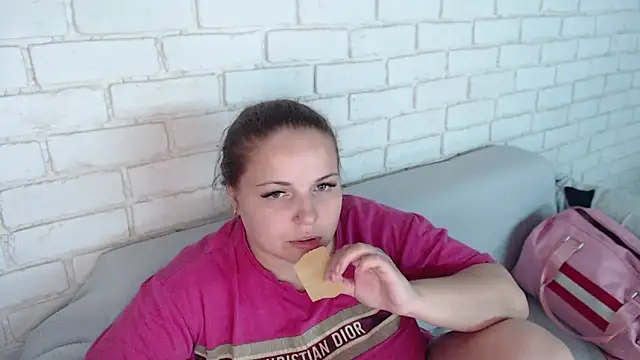 Crazyy girl  online show from 06.10.26