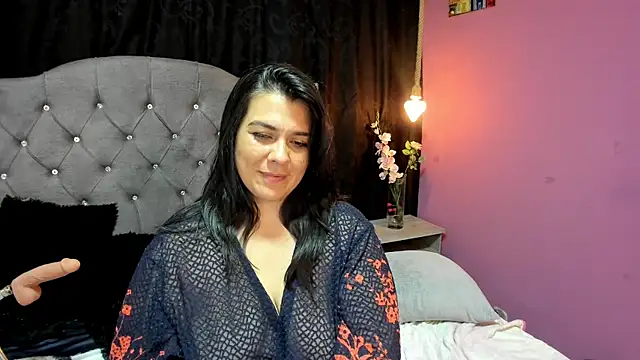 martina foxy  online show from 02.26.25
